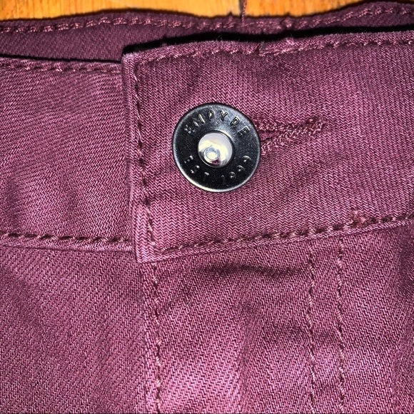 Empyre Natasha Distressed Jean Shorts Size 1 - Picture 6 of 11